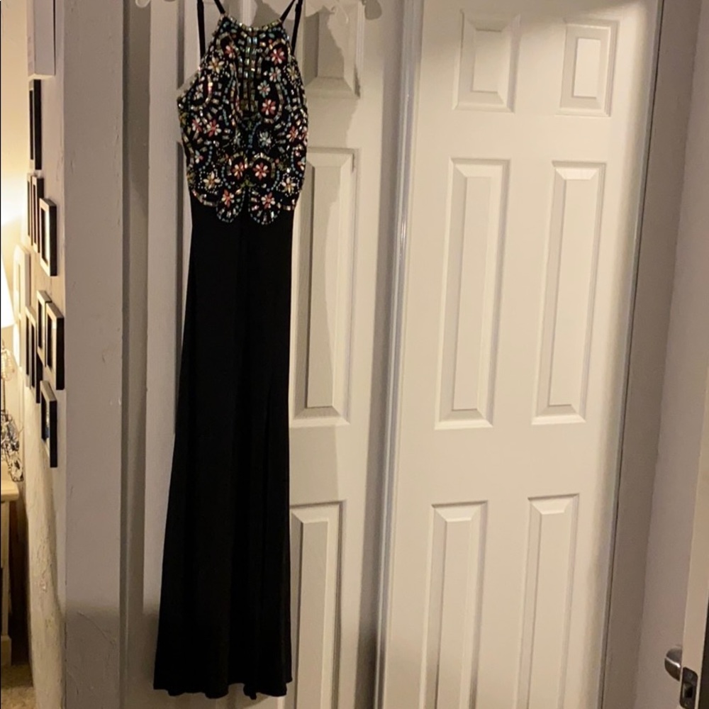 Black prom dress